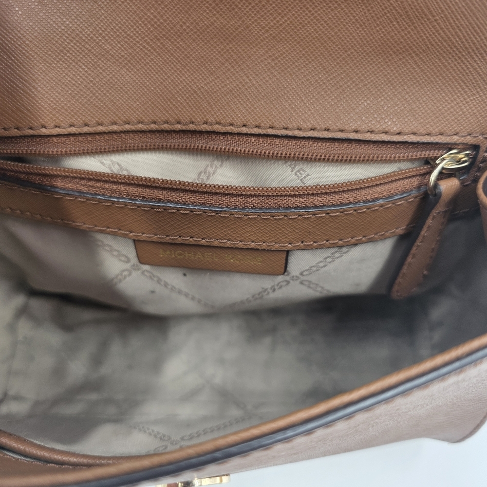 Michael Kors Brown Leather Crossbody Bag. - Picture 8 of 12
